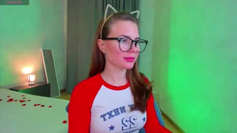 Isabel online show from February 26, 1:59 am