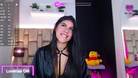 Snapshot of little__sophie18 chatting on February 23, 7:07 pm Sophie ---- connected from 1400 to 2100 Colombia time online show from February 23, 7:07 pm