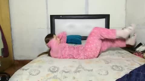 Diablita online show from October 25, 10:56 am