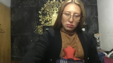 Diablita online show from April 13, 1:33 am