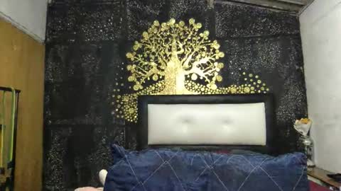 Diablita online show from April 15, 1:12 am