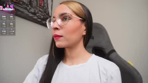 Help me reach 100 likes online show from November 13, 7:13 pm