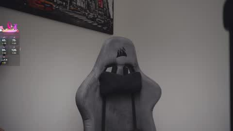 Help me reach 100 likes online show from April 6, 7:15 pm