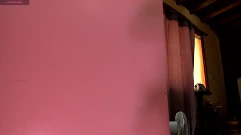 Izzi online show from February 2, 5:26 pm