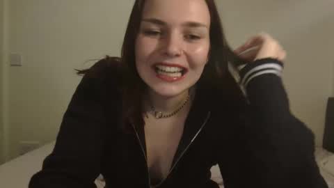 little_kinky_gal online show from October 20, 7:47 pm