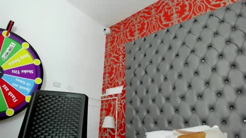 little_lilith_apple online show from January 22, 9:54 pm