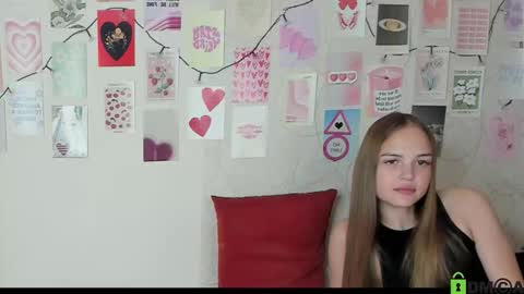 Kriss online show from October 2, 8:43 am