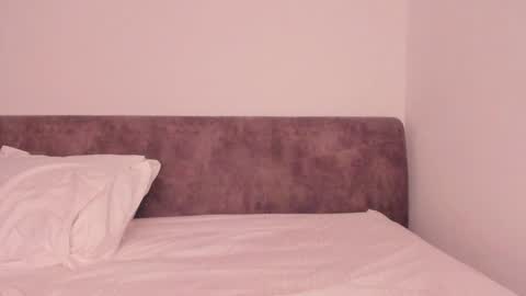 hey im anna online show from December 13, 9:35 am