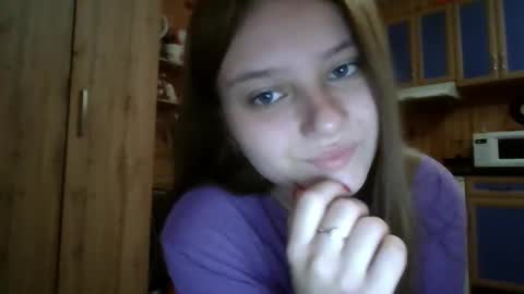 Snapshot of little_shygirl_ chatting on September 28, 2:17 am little_shygirl_ online show from September 28, 2:17 am