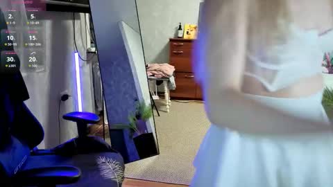 Sonya online show from October 2, 2:07 am