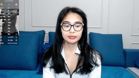 Snapshot of little_v1rgin_angel chatting on February 18, 2:06 pm Kwan online show from February 18, 2:06 pm