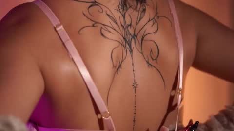 Im your little Velinda  online show from February 14, 7:10 pm