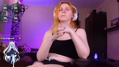 Snapshot of little_witch_sofia chatting on July 18, 8:34 pm Sofia online show from July 18, 8:34 pm