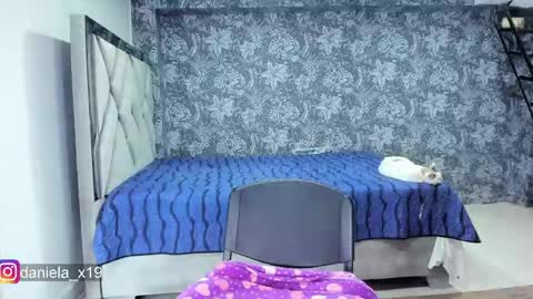 Snapshot of littleabbie chatting on May 26, 5:20 pm Abbie online show from May 26, 5:20 pm