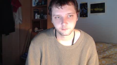 littlealien7 online show from September 14, 5:06 am