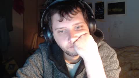 littlealien7 online show from October 30, 5:02 pm