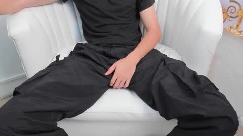 DANNY online show from November 21, 4:38 pm