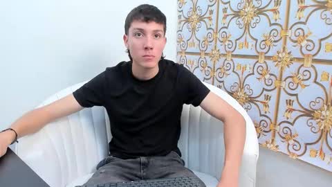 DANNY online show from December 16, 5:07 pm