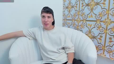 DANNY online show from January 16, 7:07 pm