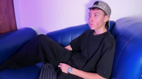 DANNY online show from April 19, 3:00 pm