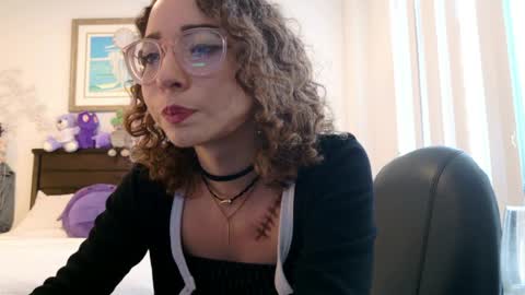 littledeathtrap online show from March 31, 7:47 pm