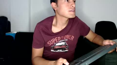 Manu online show from January 25, 11:11 pm