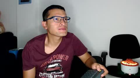 Manu online show from January 28, 4:08 am