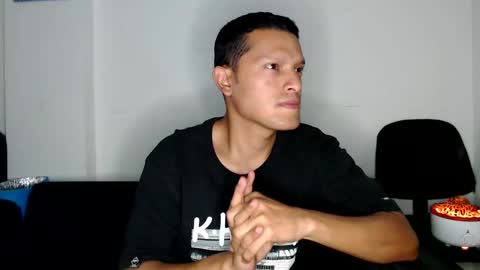 Manu online show from February 10, 3:03 am