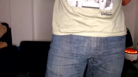 Manu online show from October 7, 2:09 am