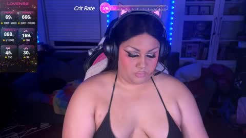 Snapshot of littledracula666 chatting on February 26, 10:15 am littledracula666 online show from February 26, 10:15 am