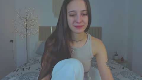 Lana online show from December 5, 7:50 am