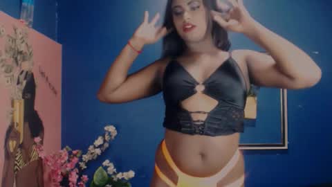 littleindianmilf online show from September 12, 10:15 am