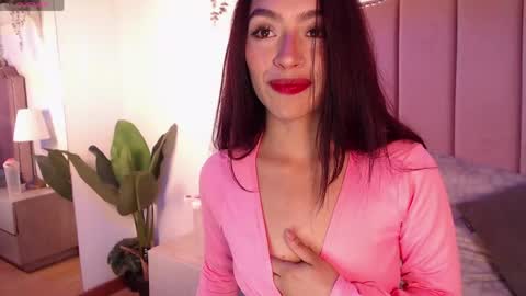 Snapshot of littlejade_dh chatting on May 20, 11:49 am littlejade_dh online show from May 20, 11:49 am