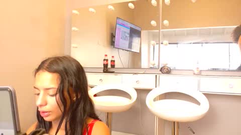 Snapshot of littlejennifer18 chatting on April 30, 8:26 pm Tip us ask our names online show from April 30, 8:26 pm