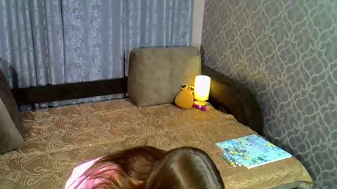 Snapshot of littlel1ss chatting on September 15, 10:32 pm littlel1ss online show from September 15, 10:32 pm