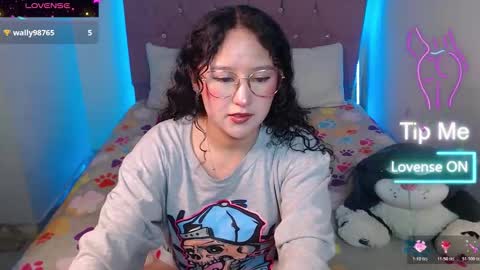 isabella online show from February 26, 1:43 pm