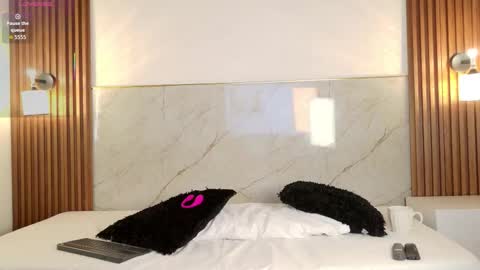 littlemichiko online show from November 26, 7:48 pm