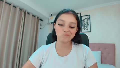 Sarahs Room online show from July 11, 1:41 am