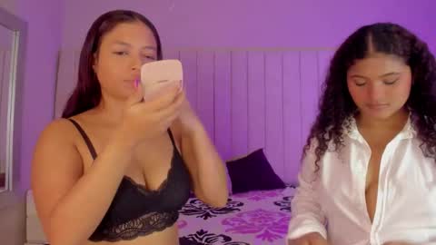 im olivia IG littleolivia01 online show from November 22, 2:27 pm