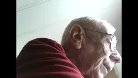 Snapshot of littleone6 chatting on November 11, 3:34 pm Littleone 6 online show from November 11, 3:34 pm