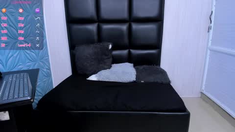 PARKER online show from February 2, 5:48 pm