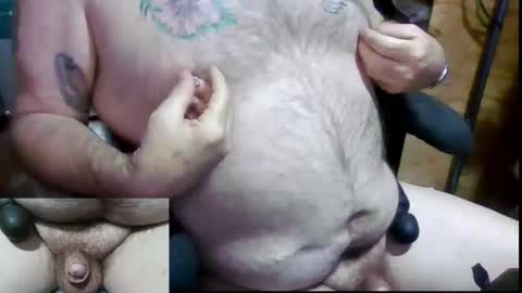 Snapshot of littlepervy chatting on June 7, 2:10 pm littlepervy online show from June 7, 2:10 pm