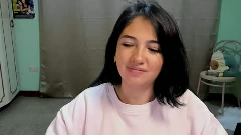 Snapshot of littleprety6969 chatting on September 16, 6:14 am Mia  Wednesday to Sunday 730 am to 1030 am Colombian Hour D online show from September 16, 6:14 am