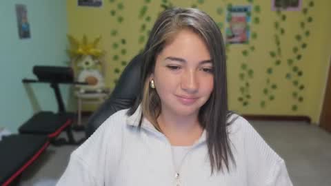 Snapshot of littleprety6969 chatting on February 11, 3:22 am Mia Wednesday to Sunday 730 am to 1030 am Colombian Hour D online show from February 11, 3:22 am