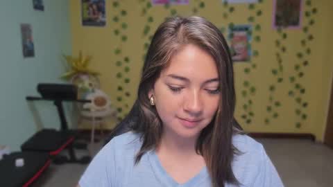 Snapshot of littleprety6969 chatting on February 13, 11:50 am Mia Wednesday to Sunday 730 am to 1030 am Colombian Hour D online show from February 13, 11:50 am