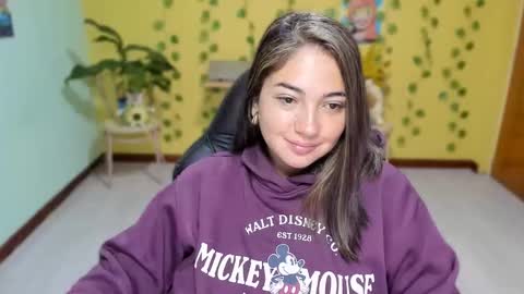 Snapshot of littleprety6969 chatting on March 1, 11:01 am Mia Wednesday to Sunday 730 am to 1030 am Colombian Hour D online show from March 1, 11:01 am