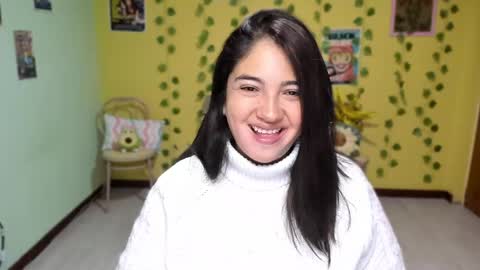 Snapshot of littleprety6969 chatting on May 22, 5:03 am Mia Wednesday to Sunday 730 am to 1030 am Colombian Hour D online show from May 22, 5:03 am