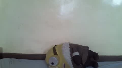 littlesandie online show from February 22, 8:29 am