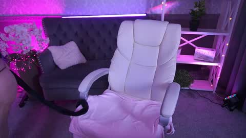 Masha  online show from March 3, 6:52 am