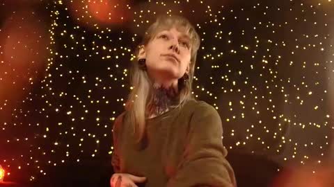 Snapshot of littlespacemouse chatting on February 16, 11:50 am Niki free tg channel with some photos gifs and info about streams online show from February 16, 11:50 am